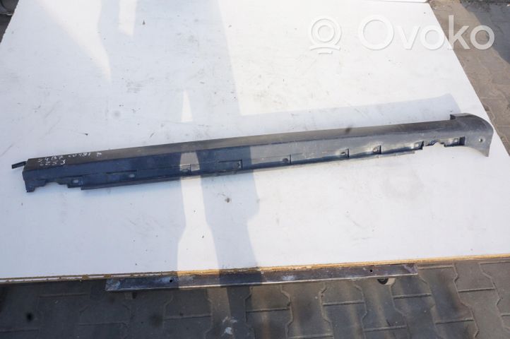 Audi A4 S4 B5 8D Front sill (body part) 