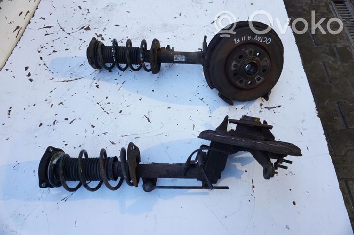 Skoda Octavia Mk1 (1U) Front wheel hub spindle knuckle 