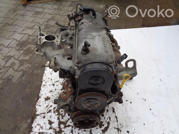 Mazda 121 SM Moteur 