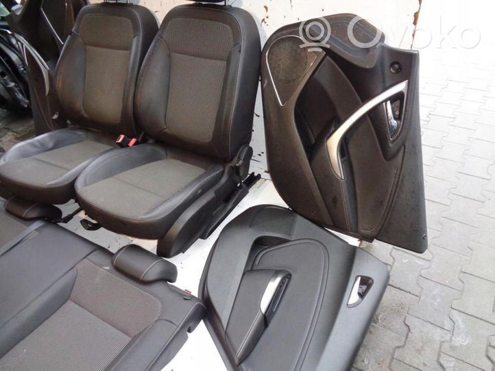 Opel Astra J Set sedili 1234576