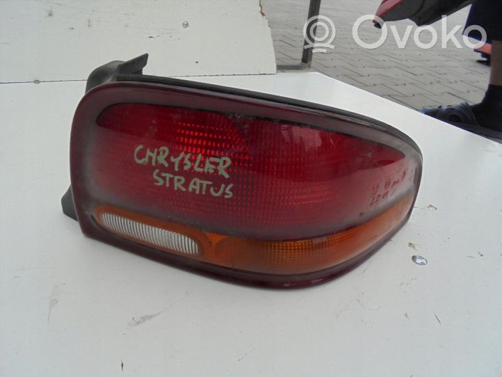 Chrysler Stratus II Lampa tylna 