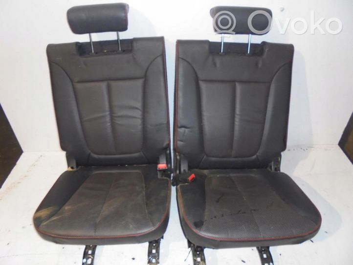 Hyundai Santa Fe Seat set 