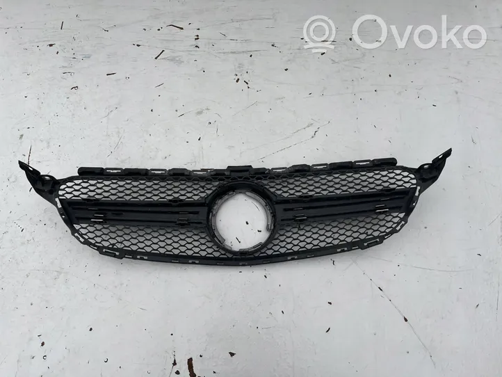 Mercedes-Benz C AMG W205 Grille de calandre avant 