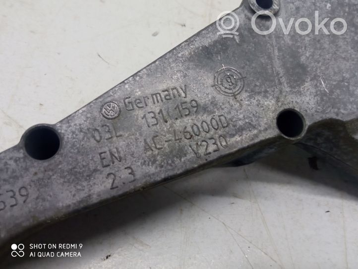 Audi A4 S4 B8 8K Supporto della valvola di raffreddamento EGR 03L131159EN