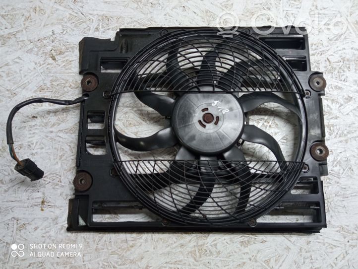 BMW 5 E39 Convogliatore ventilatore raffreddamento del radiatore 6921933