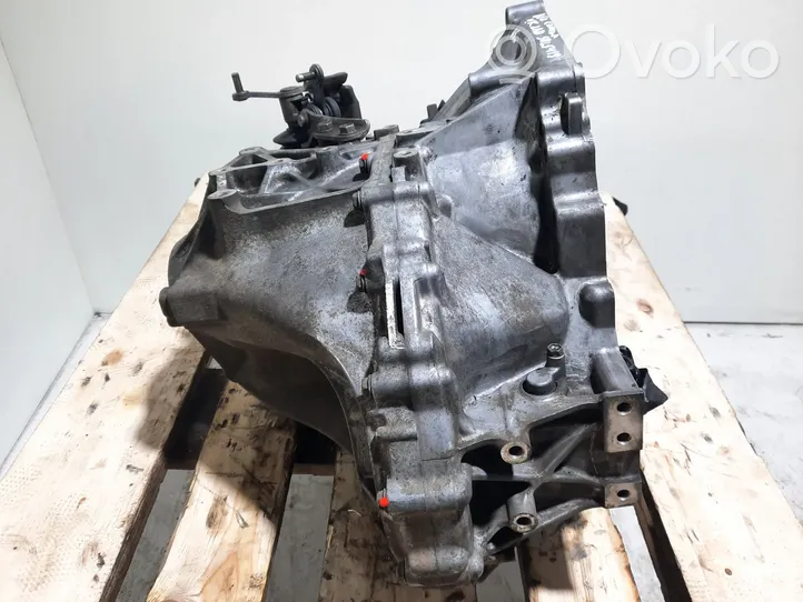 Toyota Corolla E120 E130 Mechaninė 6 pavarų dėžė 