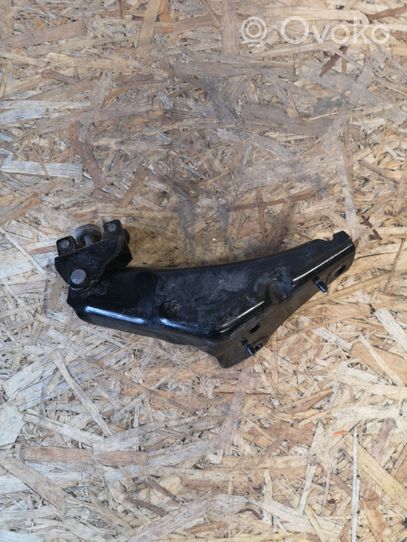 Citroen Berlingo Sliding door lower roller guide/hinge 9680486680J