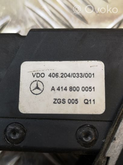 Mercedes-Benz Vaneo W414 Siłownik klapki wlewu paliwa A4148000051