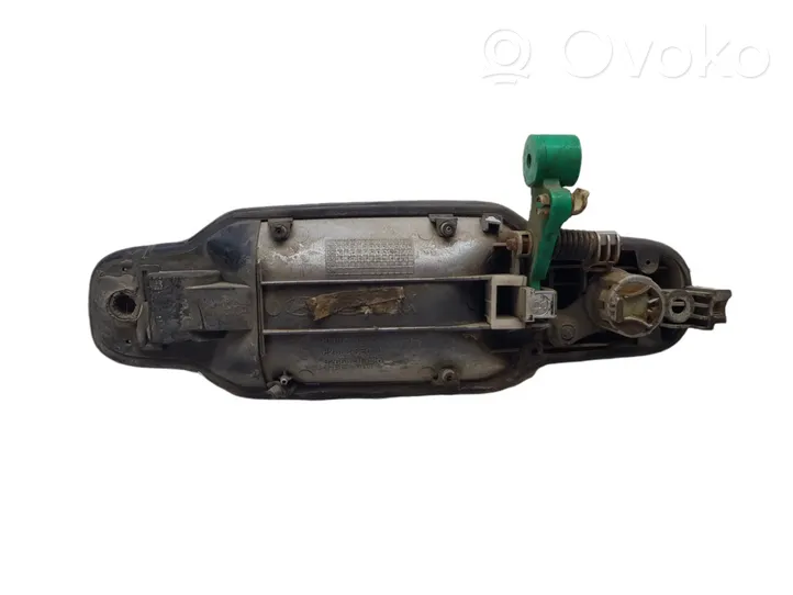 KIA Sorento Maniglia esterna per portiera anteriore 826603E000