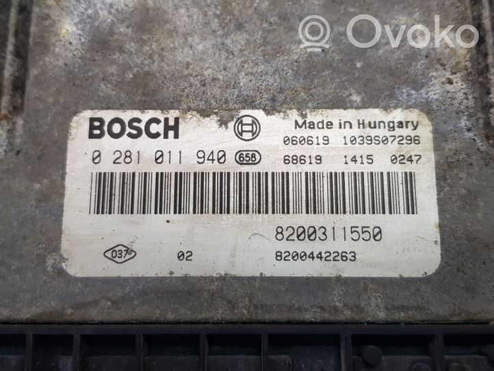 Renault Master II Calculateur moteur ECU 0281011940