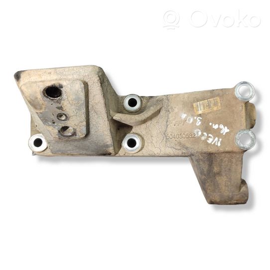 Iveco Daily 6th gen Support, suspension du moteur 604050582