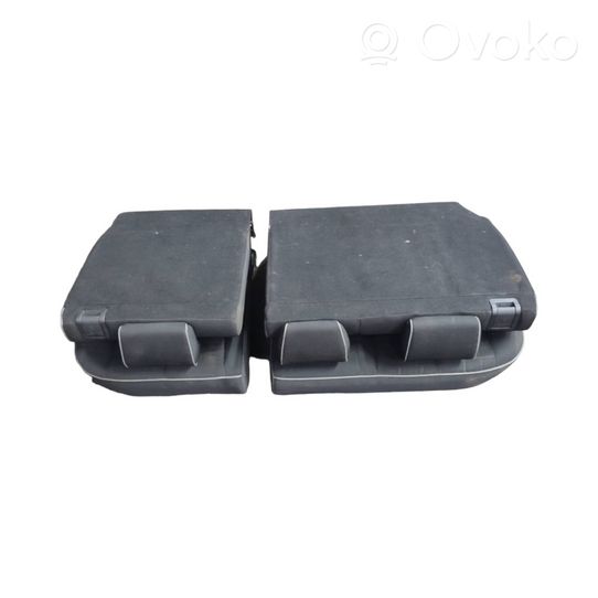 KIA Venga Rear seat 