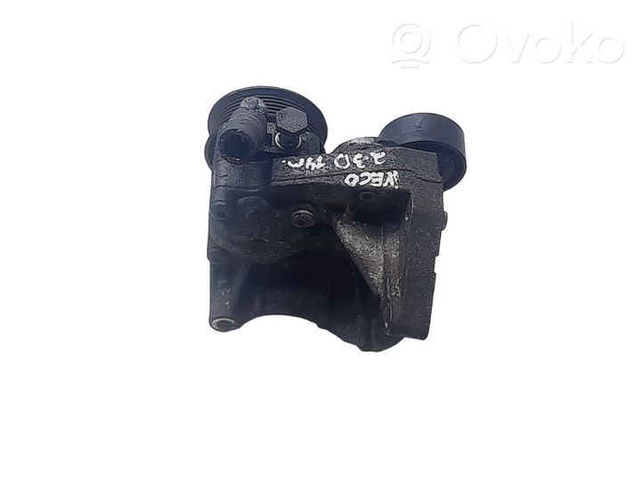 Fiat Iveco Daily Power steering pump 504385414