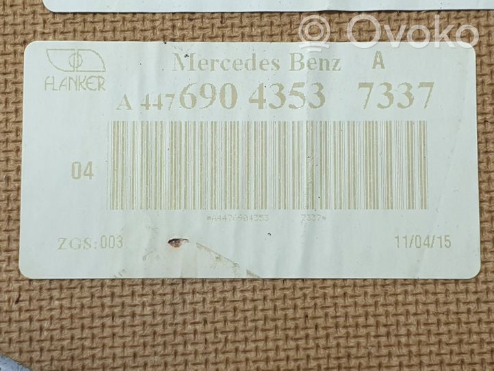 Mercedes-Benz Vito Viano W447 Rivestimento pannello inferiore del bagagliaio/baule A4476904353