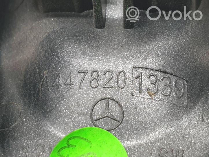 Mercedes-Benz Vito Viano W447 Altre luci abitacolo A4478201339