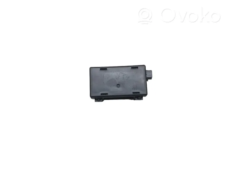 Ford Transit Amplificatore antenna TNWO104J7