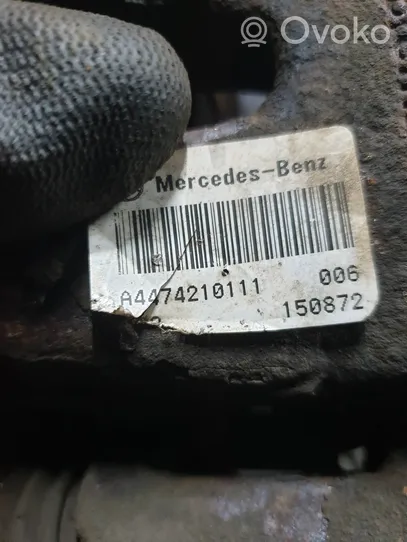 Mercedes-Benz Vito Viano W447 Pinza del freno anteriore A4474210111