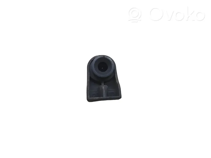 Citroen Berlingo Staffa di montaggio del radiatore 9628677880