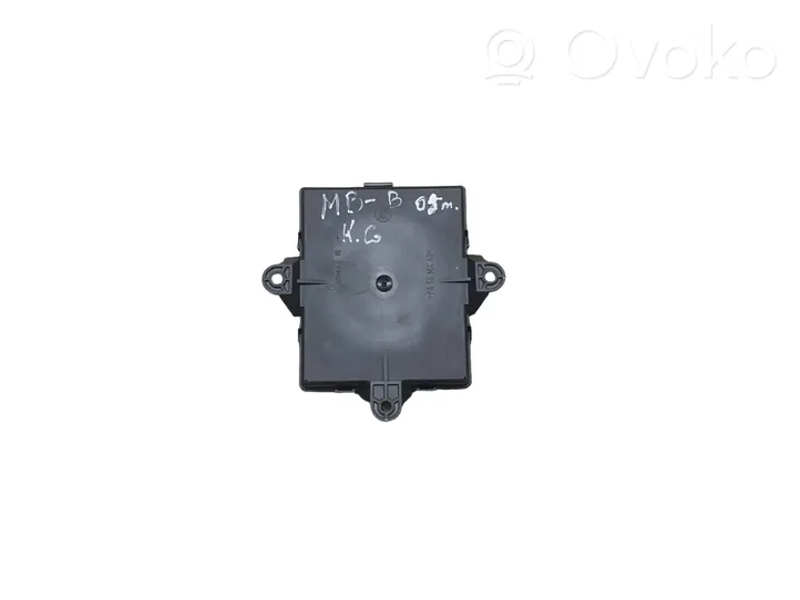 Mercedes-Benz B W245 Oven ohjainlaite/moduuli A1698207526