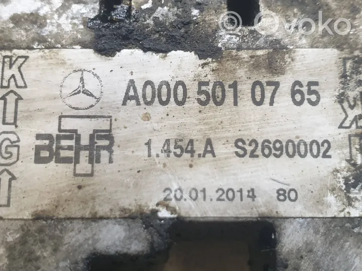 Mercedes-Benz Sprinter W906 Refroidisseur d'huile de boîte de vitesses A2115001700