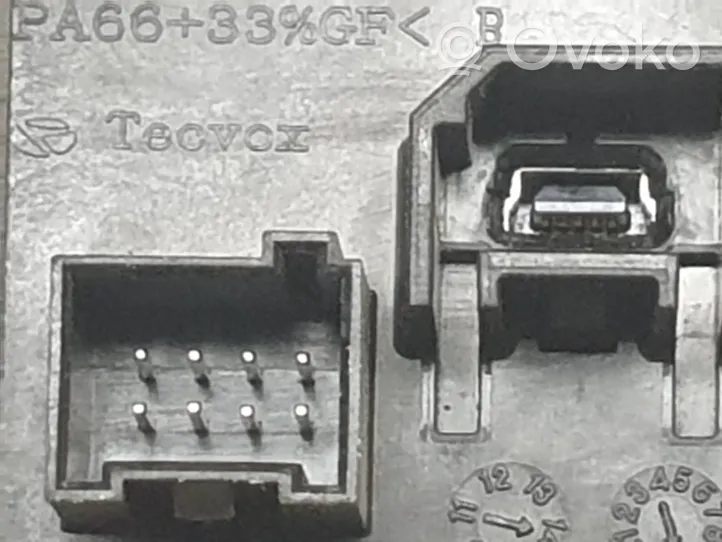 Fiat Ducato USB socket connector TECVOXD532
