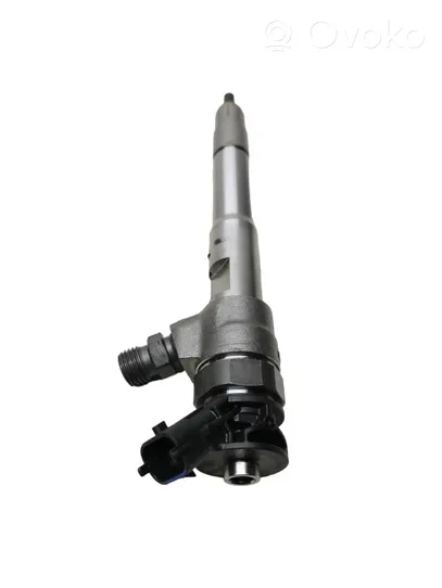 Renault Trafic III (X82) Fuel injector 0445110939