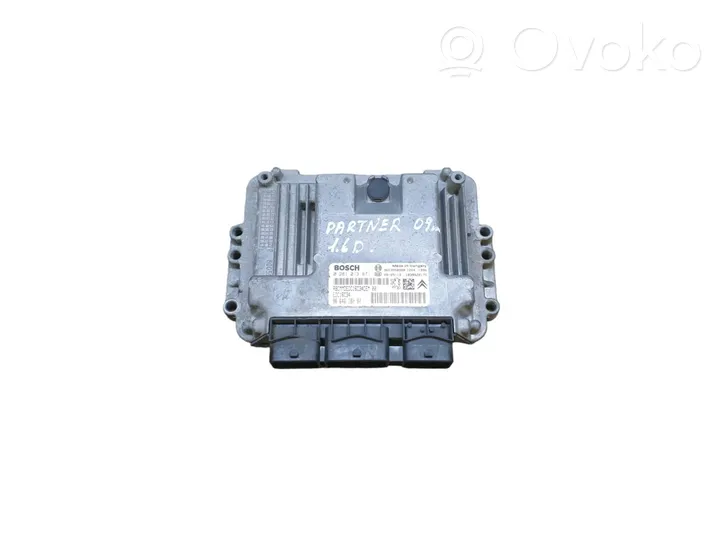 Citroen Berlingo Sterownik / Moduł ECU 0281013871