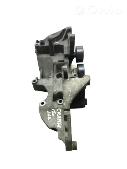 Volkswagen Crafter Power steering pump mounting bracket 03L903143L