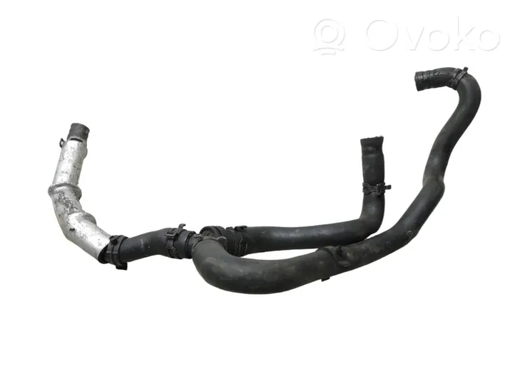 Volkswagen Crafter Tuyau de liquide de refroidissement moteur 7E0121113A