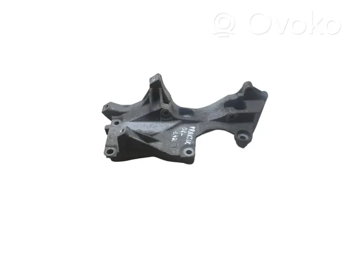 Skoda Roomster (5J) Support de générateur / alternateur 045903143E