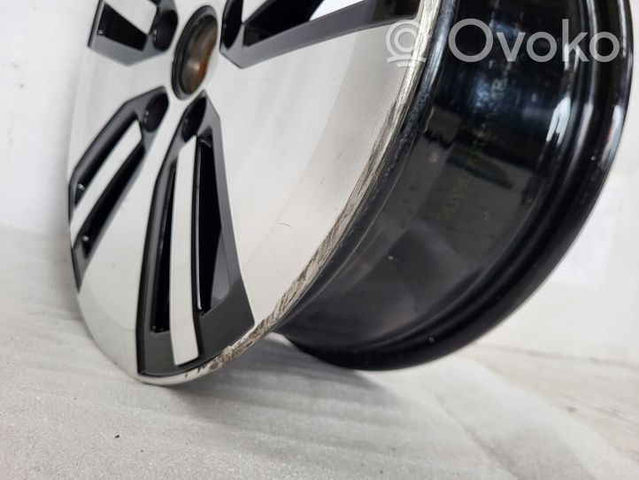 Volkswagen Golf VIII R16 steel rim 