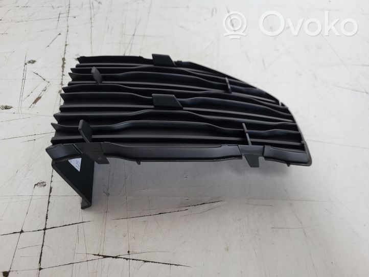 Citroen C4 II Picasso Listwa pod lampę tylną 9803047280