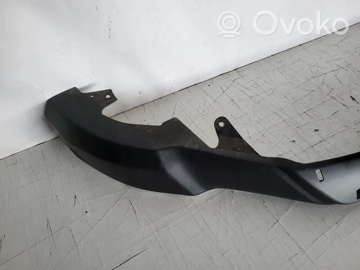 Toyota RAV 4 (XA40) Modanatura separatore del paraurti anteriore 52411-0R050