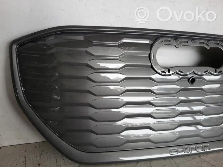 Audi Q4 Sportback e-tron Maskownica / Grill / Atrapa górna chłodnicy 89A853653