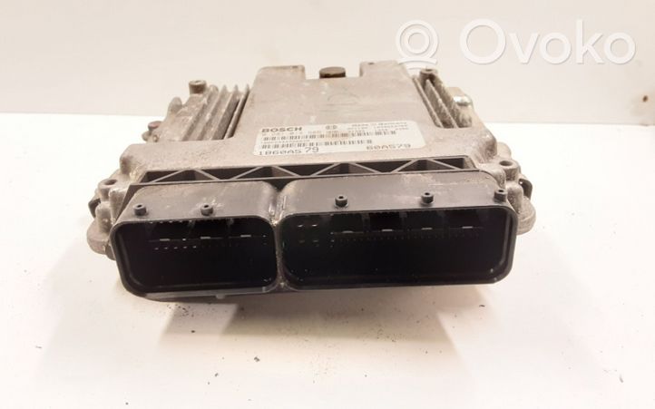 Mitsubishi Lancer X Variklio valdymo blokas 0281014586