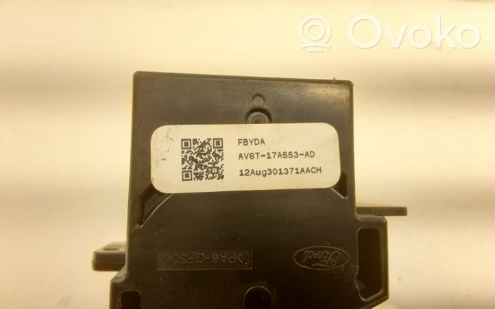 Ford Focus Pyyhkimen nopeuden kytkin AV6T17A553AD