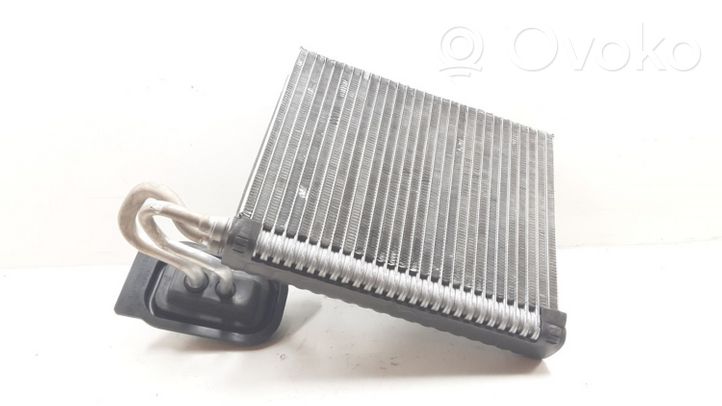 BMW X5 F15 Gaisa kondicioniera radiators (salonā) G2B1152