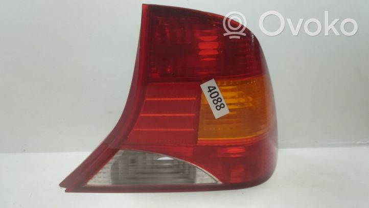 Ford Focus Lampy tylne / Komplet 1M5113404BB