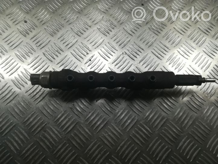 Ford Transit Fuel main line pipe 