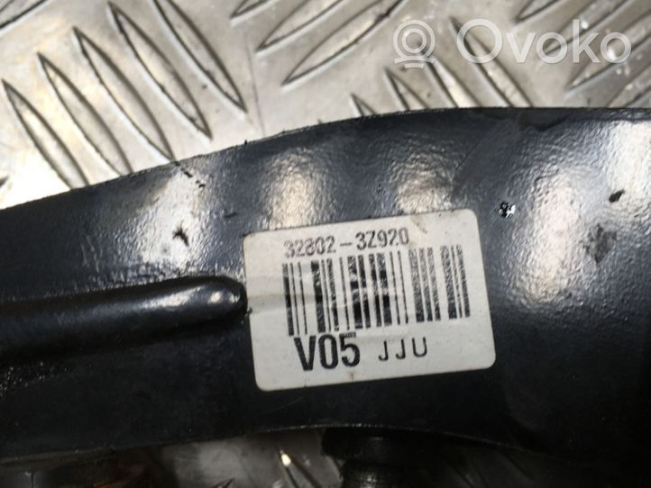 Hyundai i40 Clutch pedal 328023Z920