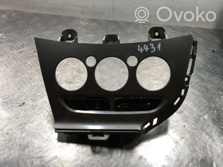 Opel Corsa C Panel klimatyzacji / Ogrzewania 