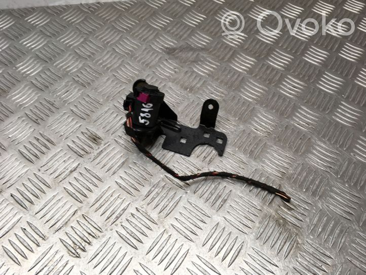 Audi A6 S6 C6 4F Altre parti del sistema frenante 4F2721135A