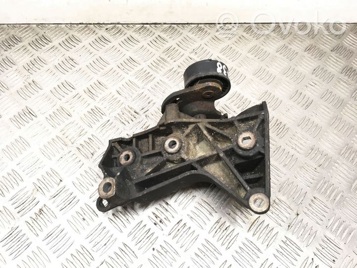 Nissan Micra Supporto del generatore/alternatore 8200393718