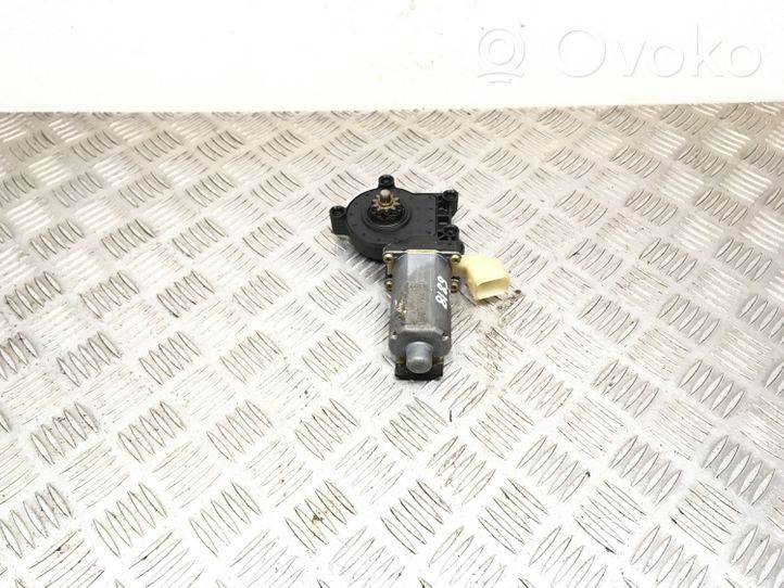 Volvo S60 Front door window regulator motor 0130821761