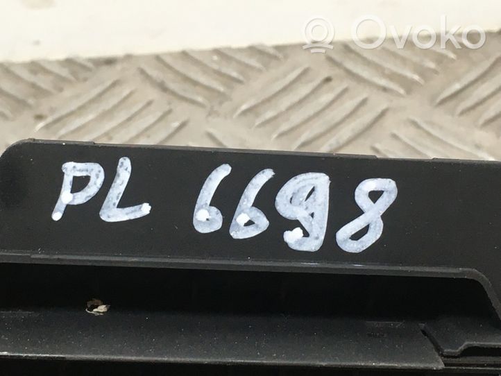 Audi A3 S3 8P Maniglia interna per portiera anteriore 8P4959522