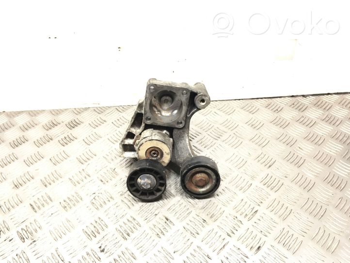 Fiat Ducato Ohjaustehostimen pumpun kannake 200000019