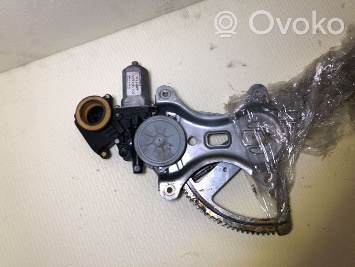 Toyota Corolla Verso AR10 Front door window regulator motor 698100F010