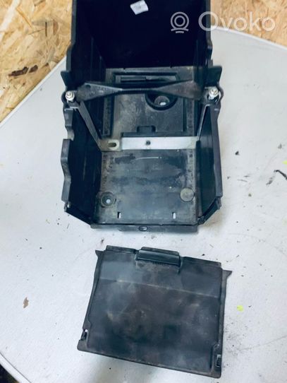 Ford Focus ST Battery box tray AM5110723AD