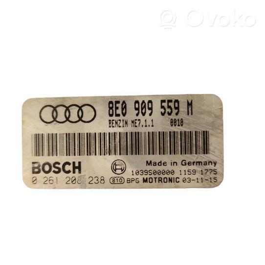 Audi A6 S6 C5 4B Moottorinohjausyksikön sarja ja lukkosarja 8E0909559M