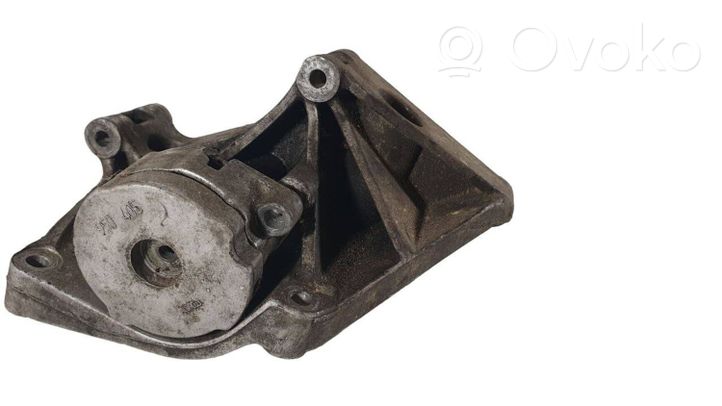 Audi 100 S4 C4 Support, suspension du moteur 028903143G